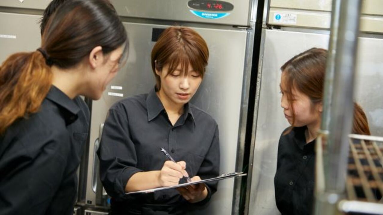 テーブルオーダーバイキング 焼肉 王道familiar|キッチンスタッフの求人画像2枚目