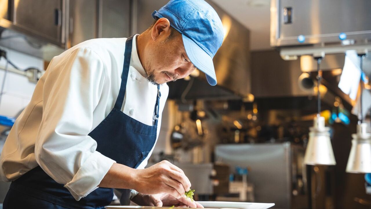 the rescape|料理長・料理長候補の求人画像1枚目