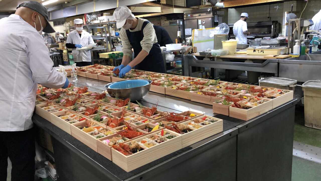 仕出しの佐久間|キッチンスタッフの求人画像1枚目