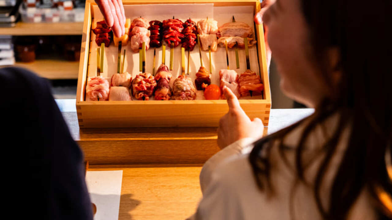 焼鳥メジャー|レストランサービス・ホールスタッフの求人画像1枚目