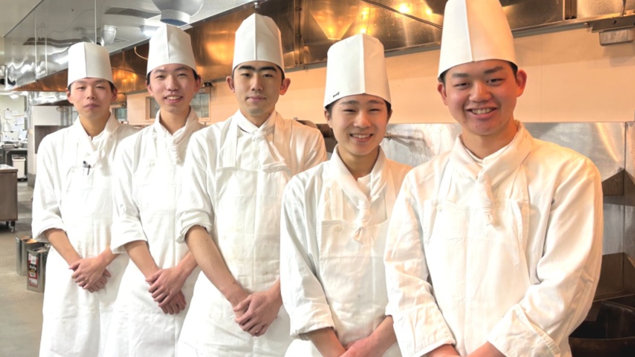 中国料理 東天紅|キッチンスタッフの求人画像3枚目