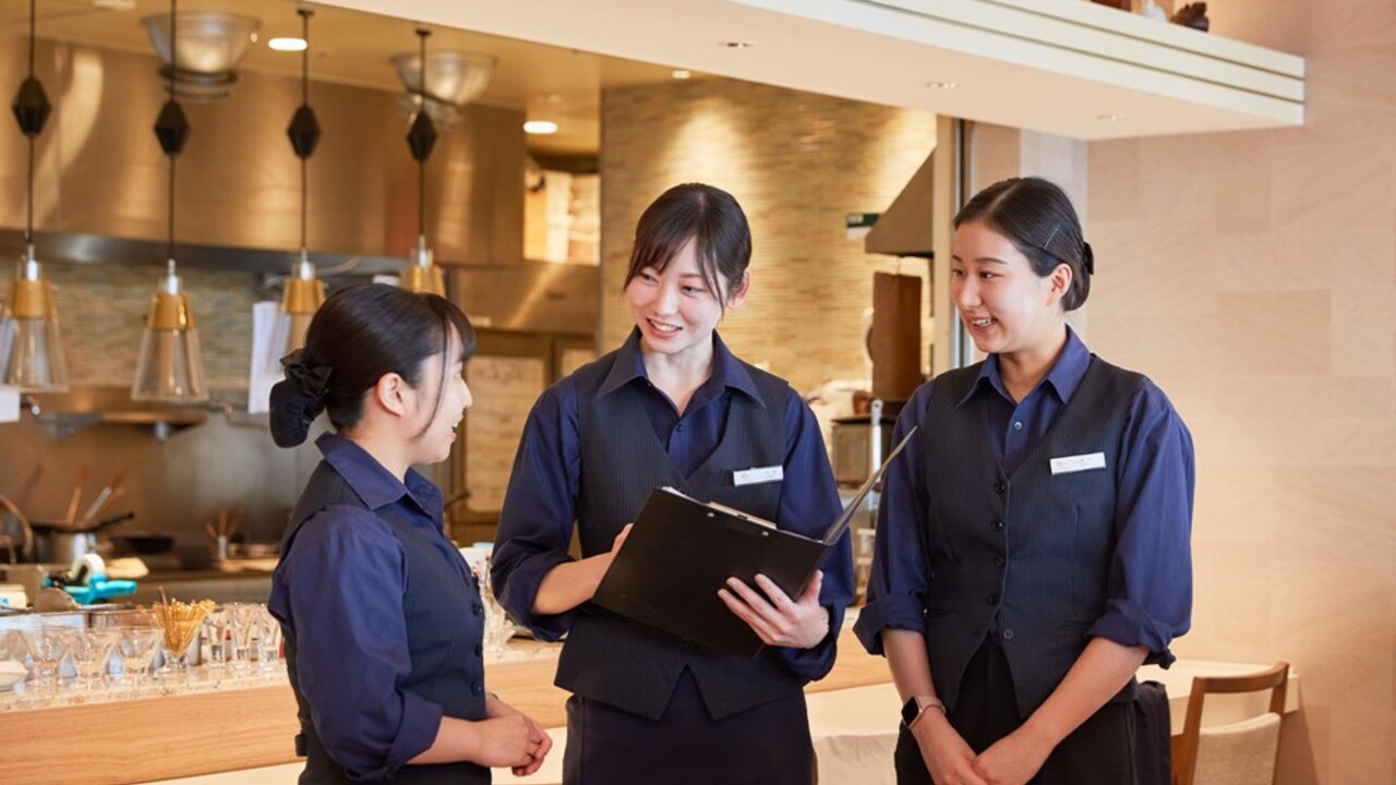 中国料理 東天紅|レストランサービス・ホールスタッフの求人画像4枚目