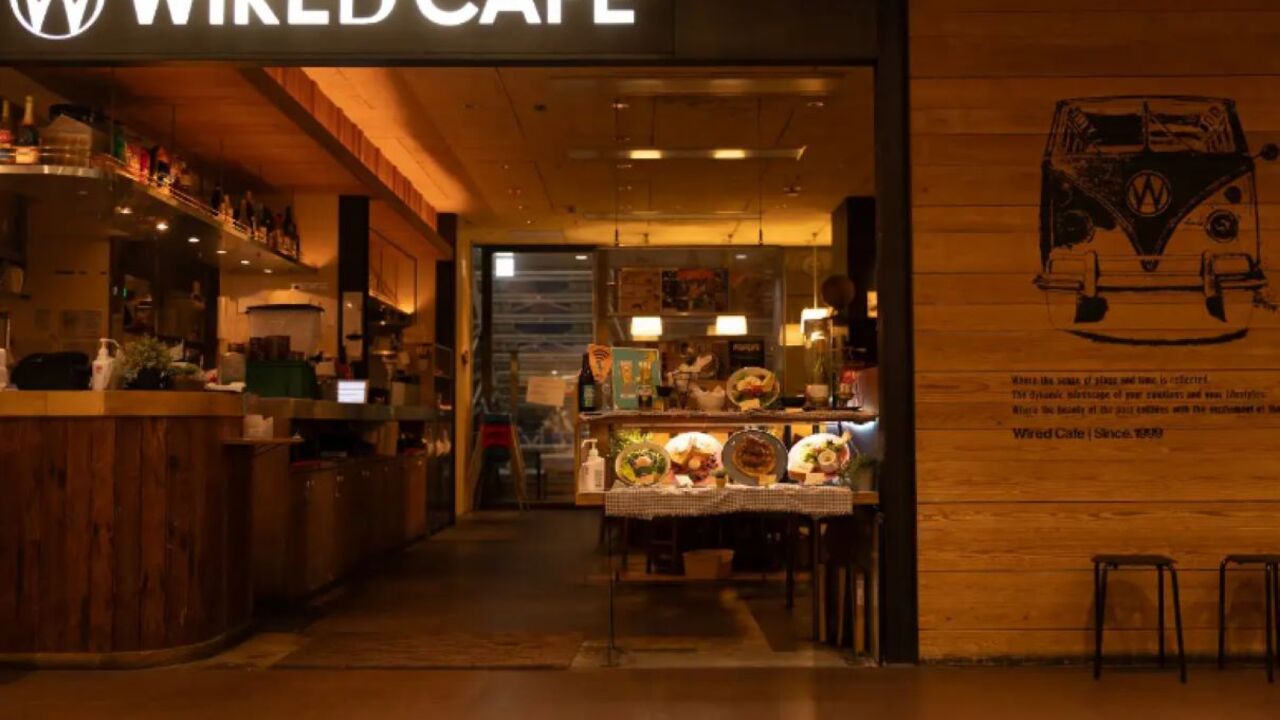 WIRED CAFE ルクア大阪店 カフェ | 店長・店長候補)の求人の写真 1枚目