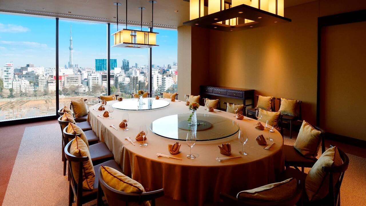 中国料理 東天紅|本部スタッフの求人画像2枚目