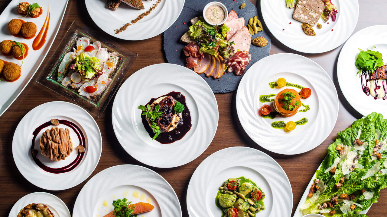 THE GATE HOTEL ザ・ゲートホテル 福岡 ホテル・旅館 | 料理長・料理長候補)の求人の写真 2枚目