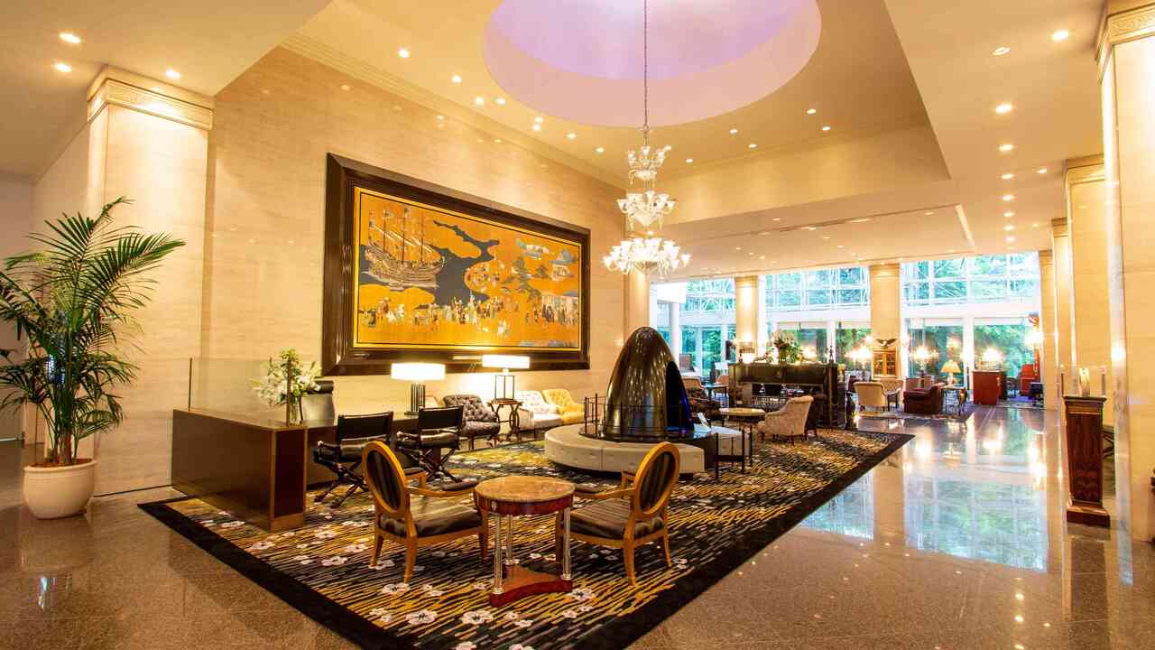 ウェスティンホテル大阪|フロントスタッフの求人画像1枚目