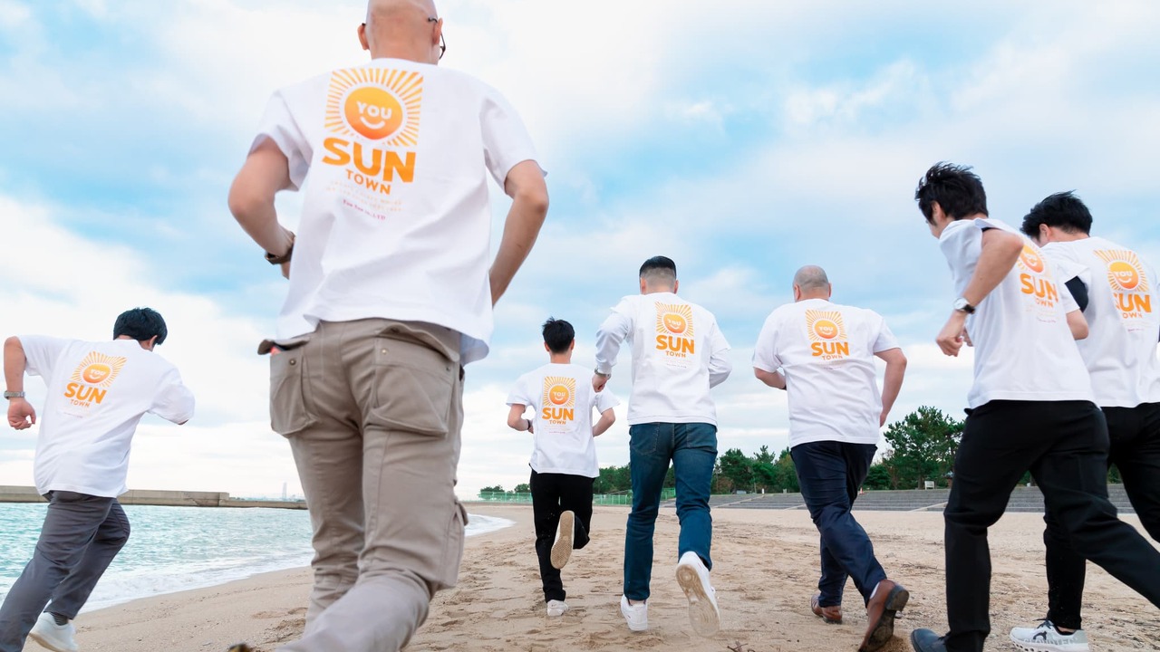 ラーメン魁力屋|レストランサービス・ホールスタッフの求人画像1枚目