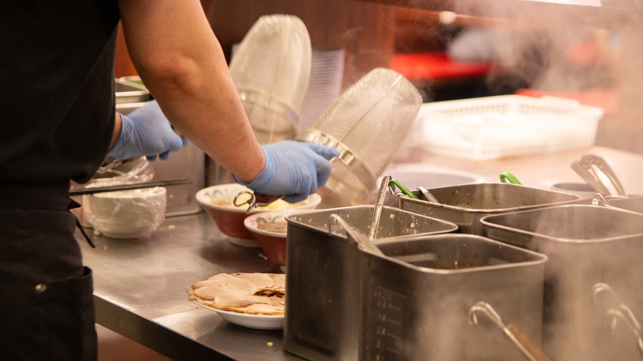 ラーメン魁力屋|レストランサービス・ホールスタッフの求人画像3枚目