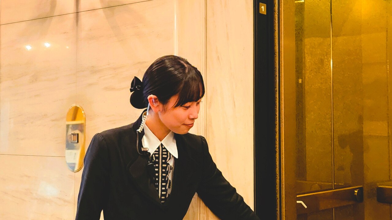 ウェスティンホテル大阪|ドア・ベル・コンシェルジュの求人画像1枚目