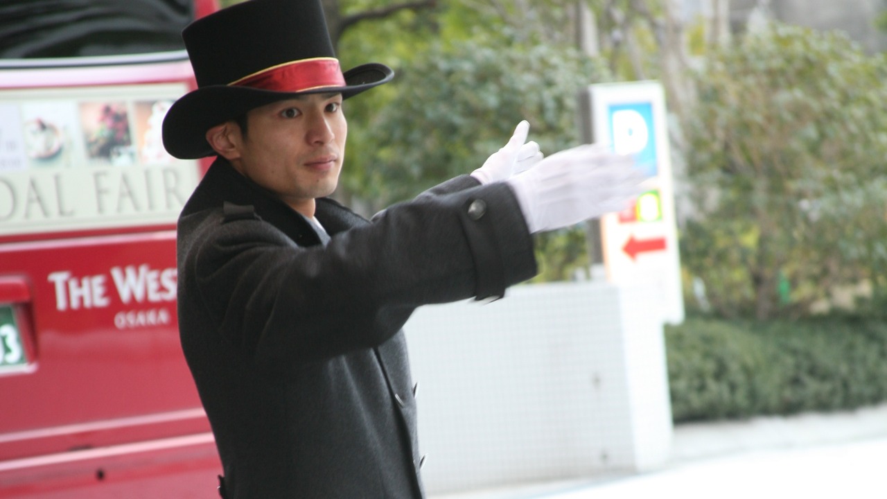 ウェスティンホテル大阪|ドア・ベル・コンシェルジュの求人画像1枚目