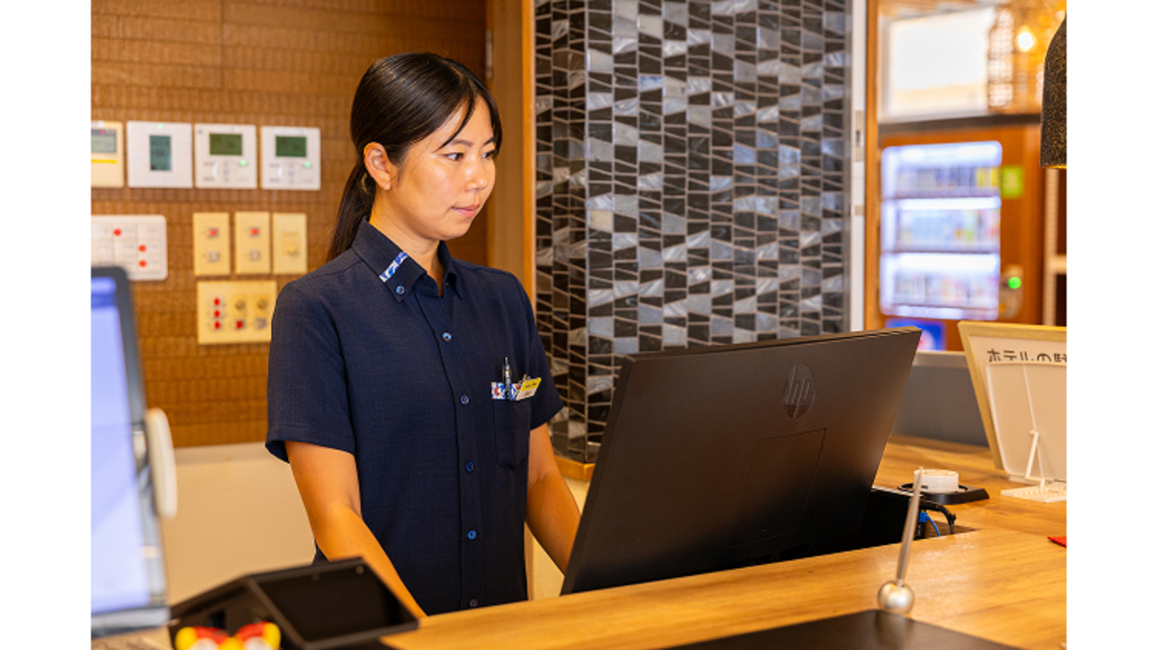 スマイルホテル|フロントスタッフの求人画像2枚目