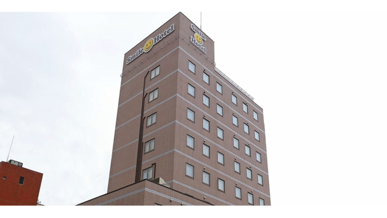 スマイルホテル 高岡駅前 ホテル・旅館 | フロントスタッフ)の求人の写真 1枚目