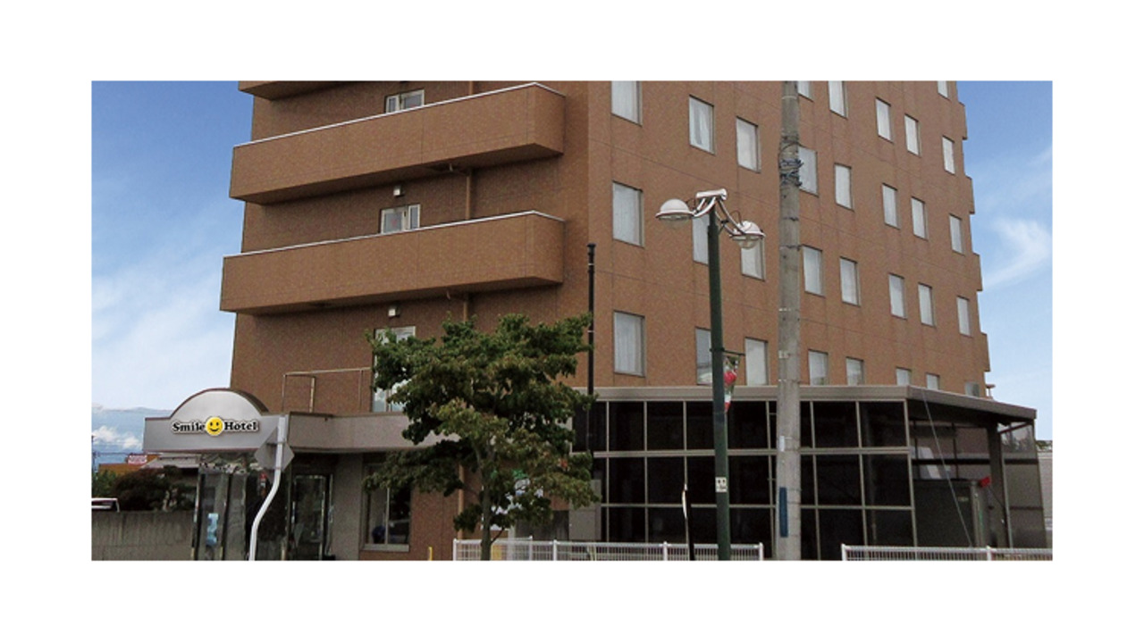 スマイルホテル さくらんぼ東根 ホテル・旅館 | フロントスタッフ)の求人の写真 1枚目