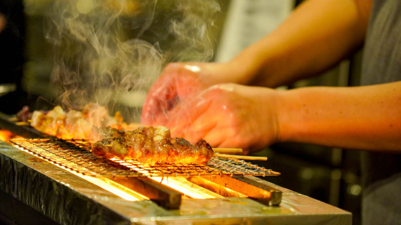 アカマル屋|店長・店長候補の求人画像1枚目