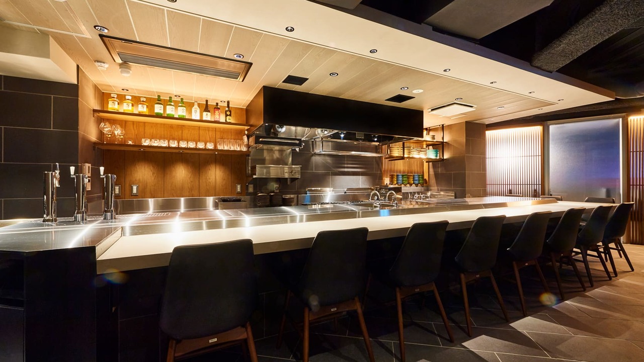 東京和食 りくう|レストランサービス・ホールスタッフの求人画像2枚目