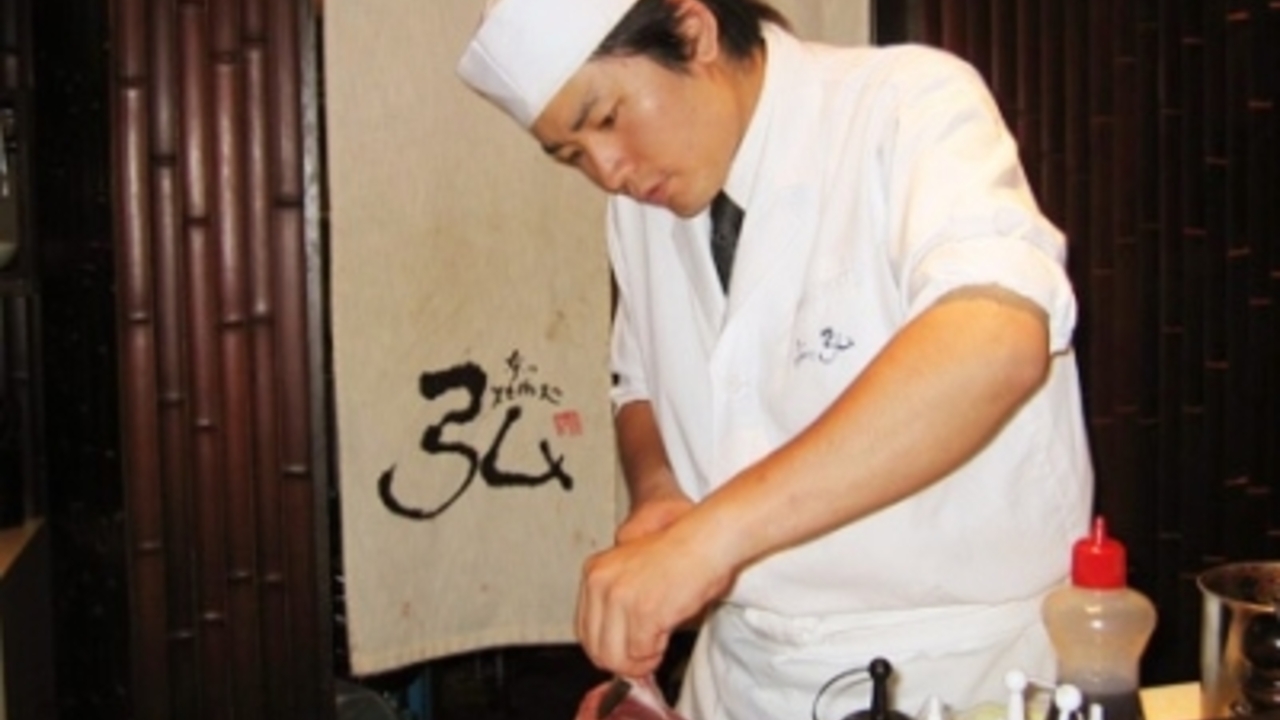 京やきにく 弘|料理長・料理長候補の求人画像1枚目