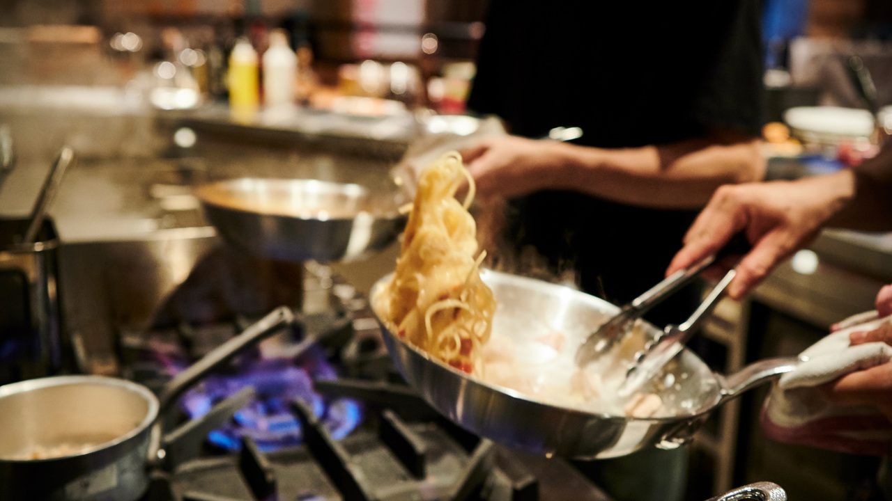 Pizzeria & Trattoria GONZO|調理見習い・調理補助の求人画像1枚目