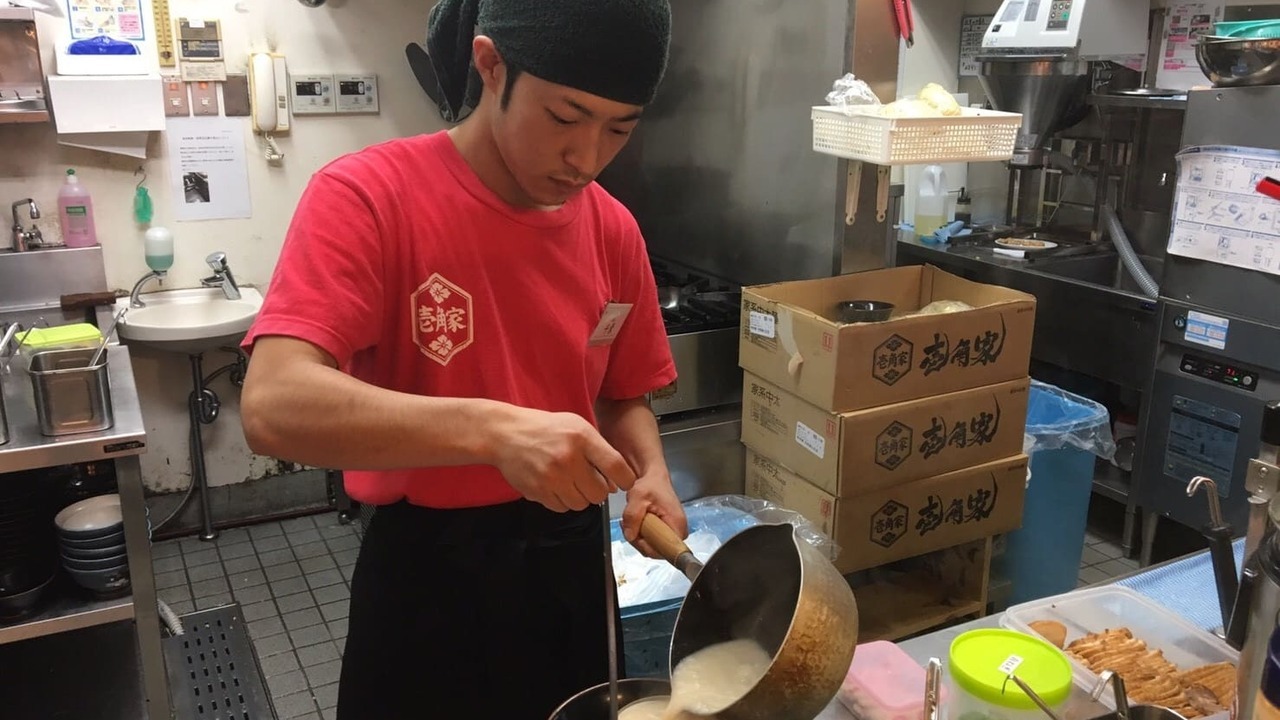 壱角家 豊島家 ラーメン | 店長・店長候補)の求人の写真 3枚目