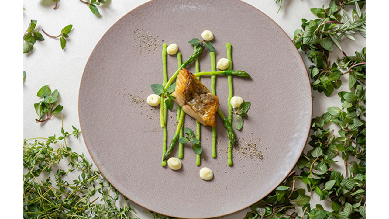 ザ グランダブリュー 水戸|調理見習い・調理補助の求人画像1枚目