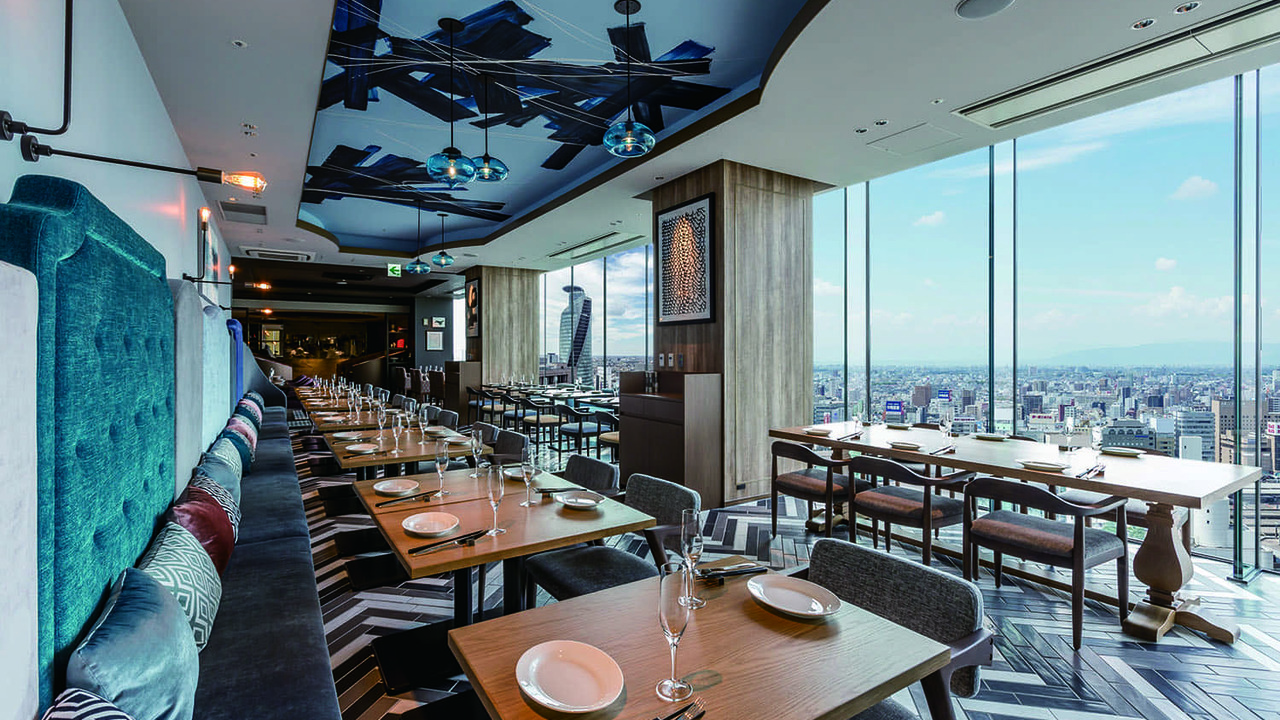 The Living Room with SKY BAR|レストランサービス・ホールスタッフの求人画像3枚目