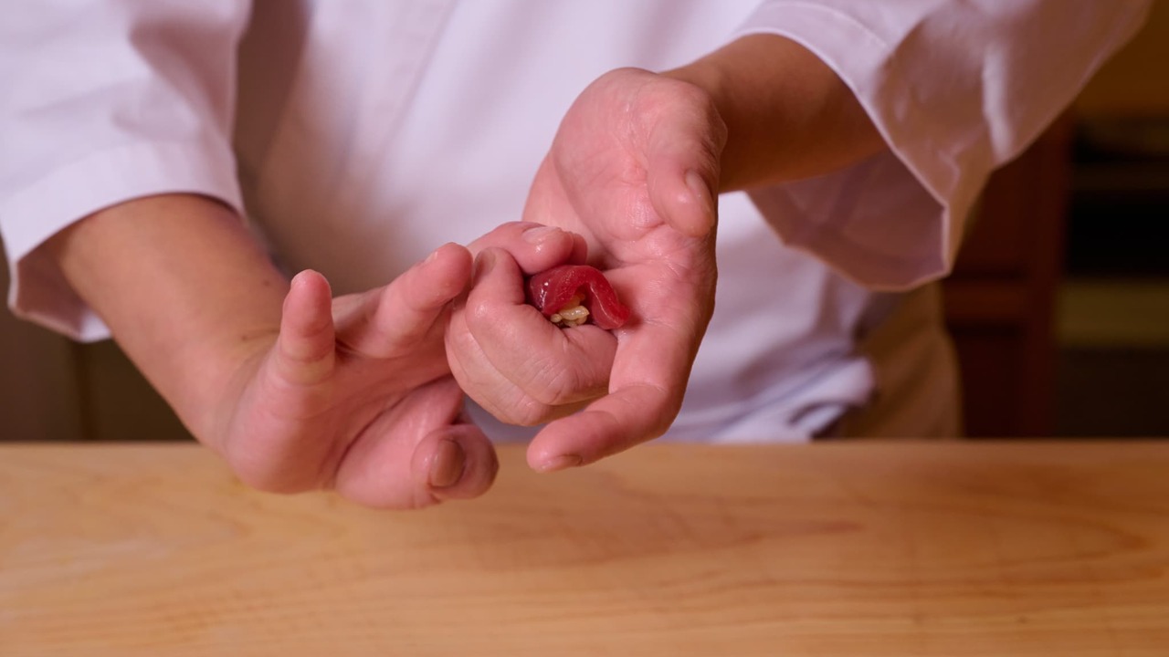 とよひさ|女将・和装ホールの求人画像2枚目