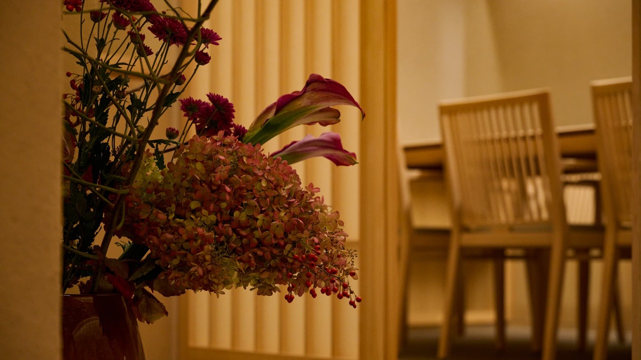 とよひさ 日本料理・懐石料理, 寿司・鮨 | 女将・和装ホール)の求人の写真 3枚目