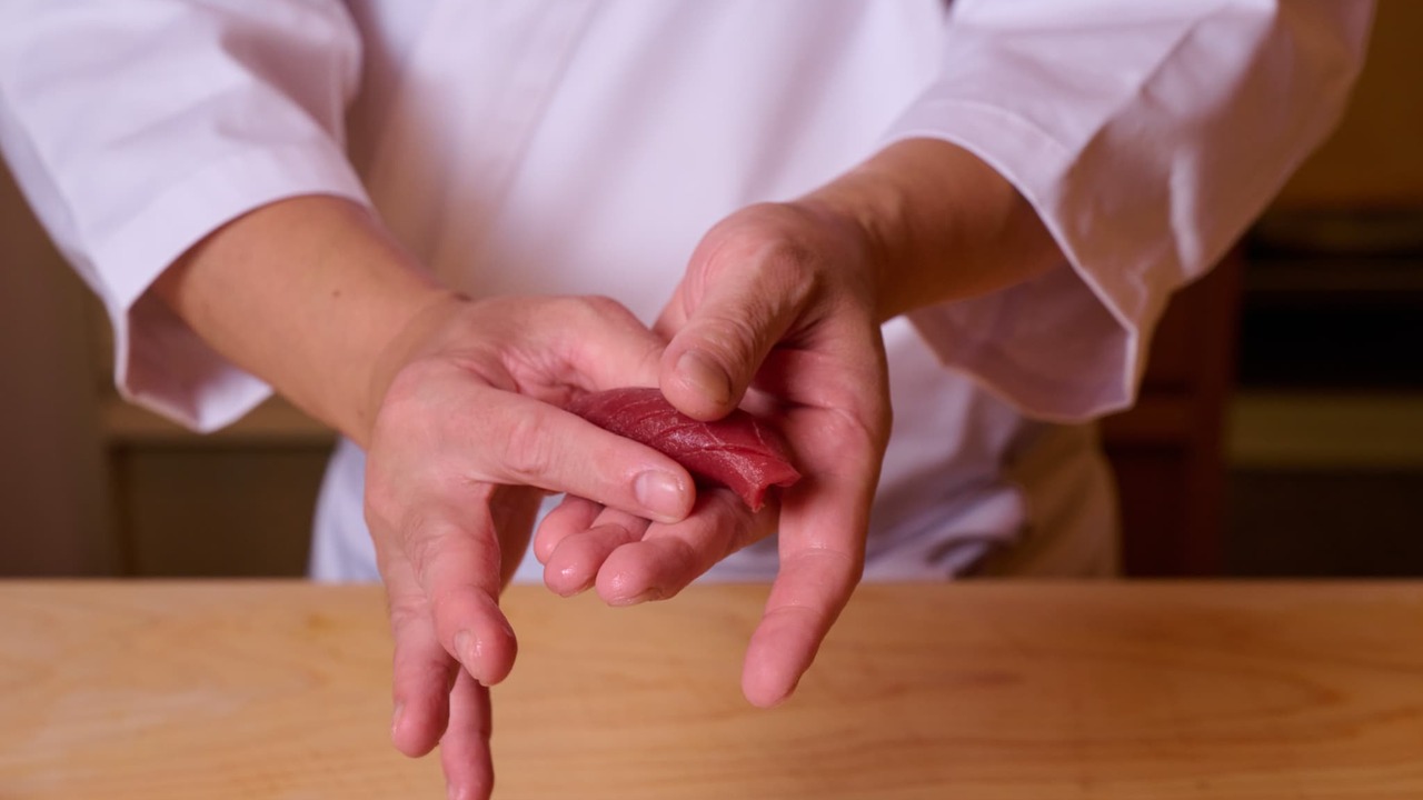 とよひさ|女将・和装ホールの求人画像2枚目