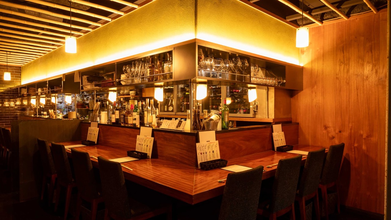 葡萄屋|ソムリエの求人画像1枚目