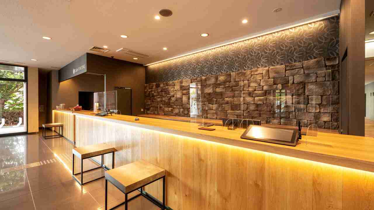 トーセイホテル＆セミナー幕張  トーセイホテル＆セミナー幕張 ビジネスホテル, その他ホテル | 宴会・婚礼部門 | 創作・ダイニングバー | 宴会サービス)の求人の写真 3枚目