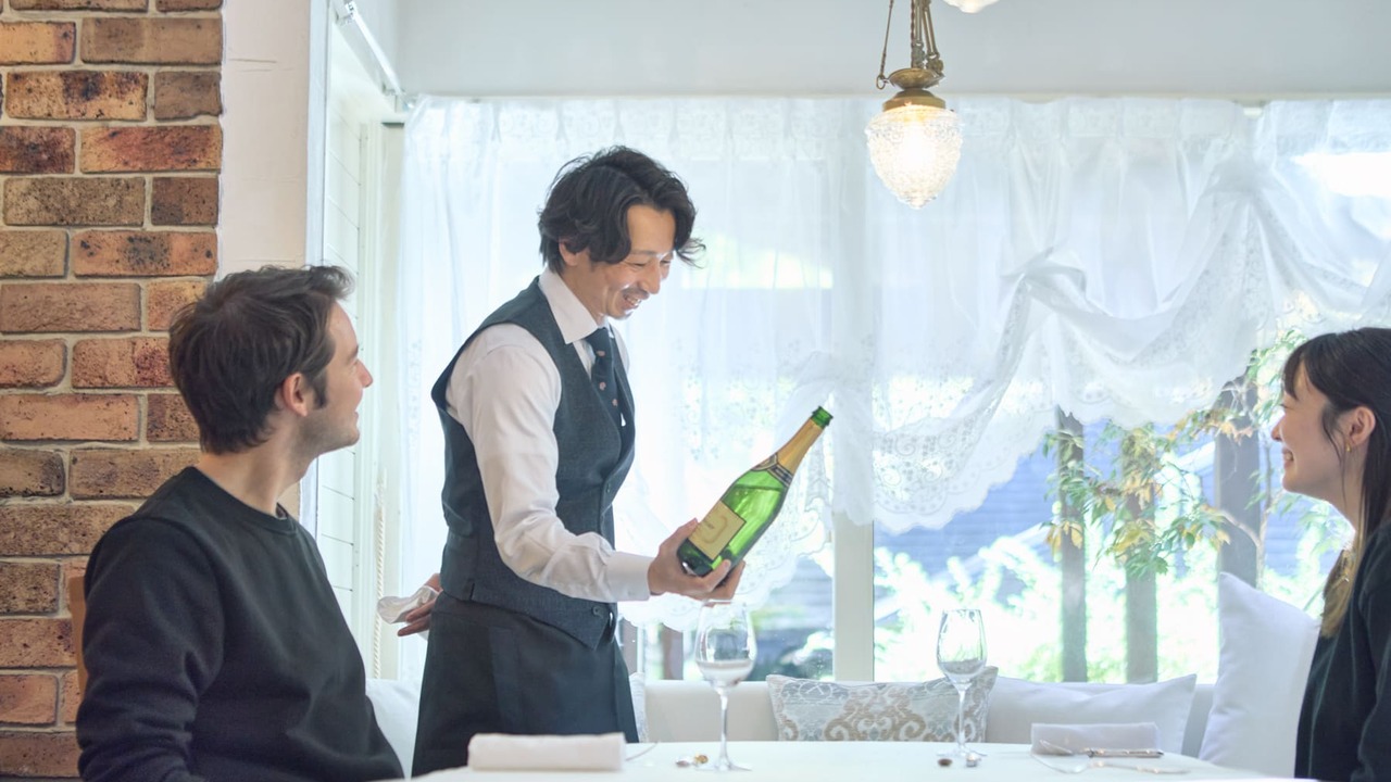 オーベルジュ・ド・プリマヴェーラ|レストランサービス・ホールスタッフの求人画像3枚目