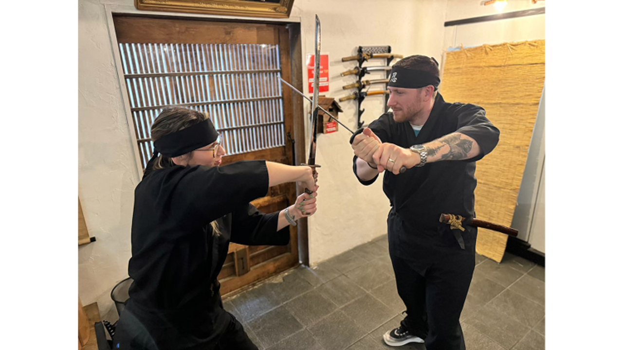 忍者体験カフェ|店長・店長候補の求人画像1枚目