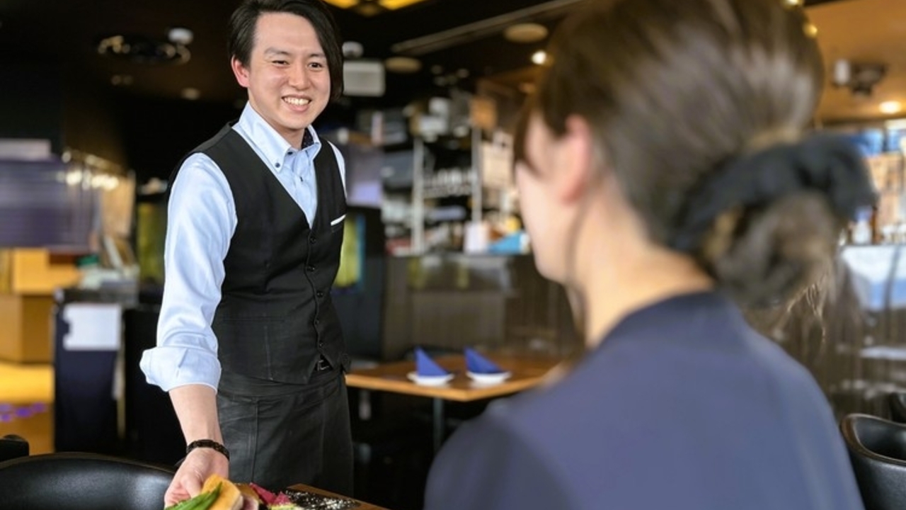 ボナパルト・ブルー|料理長・料理長候補の求人画像1枚目