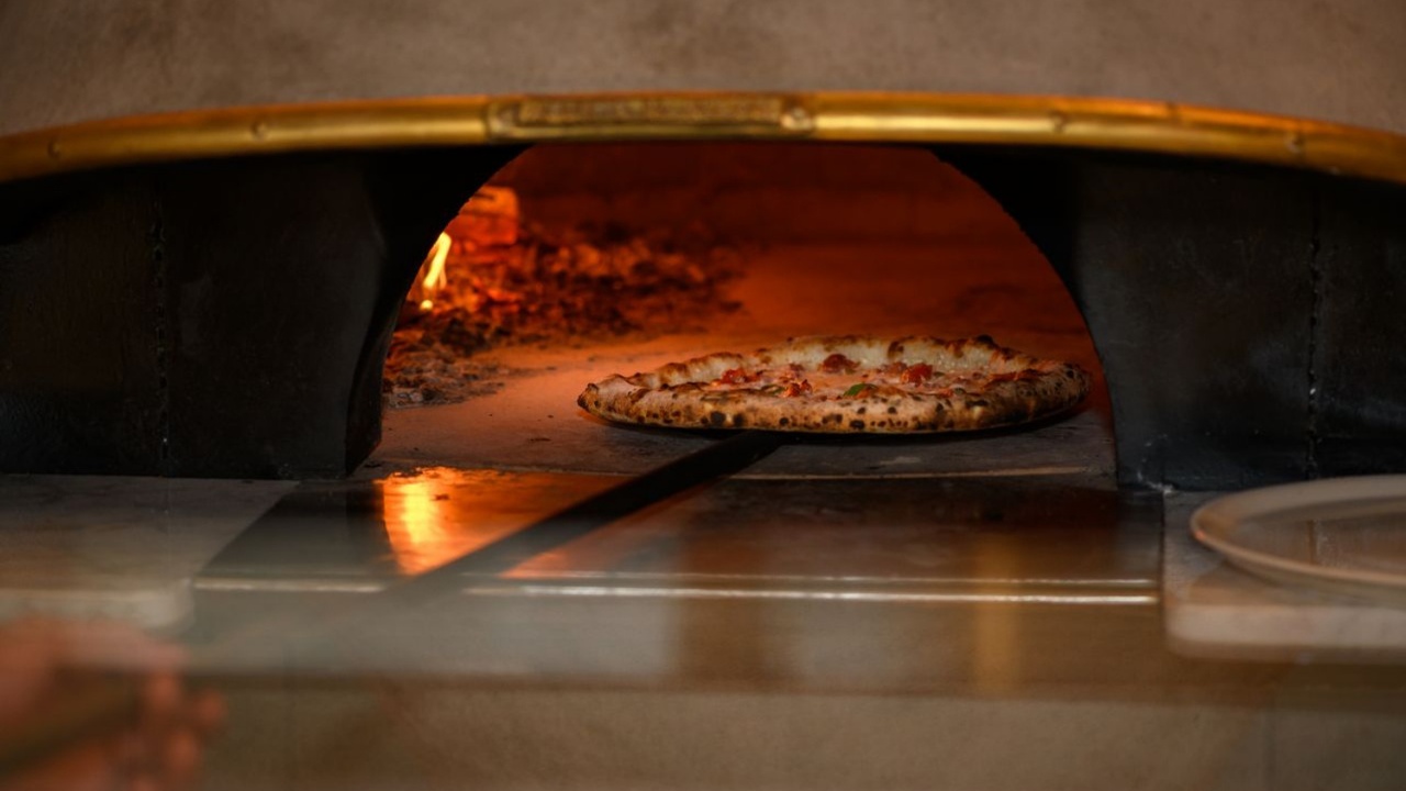 MORETHAN　HOTEL|レセプション・レストランレセプションの求人画像1枚目