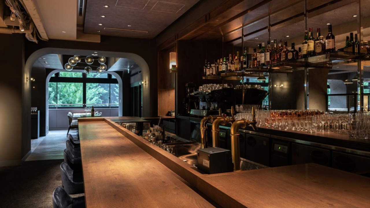 MORETHAN　HOTEL|料飲全般の求人画像1枚目