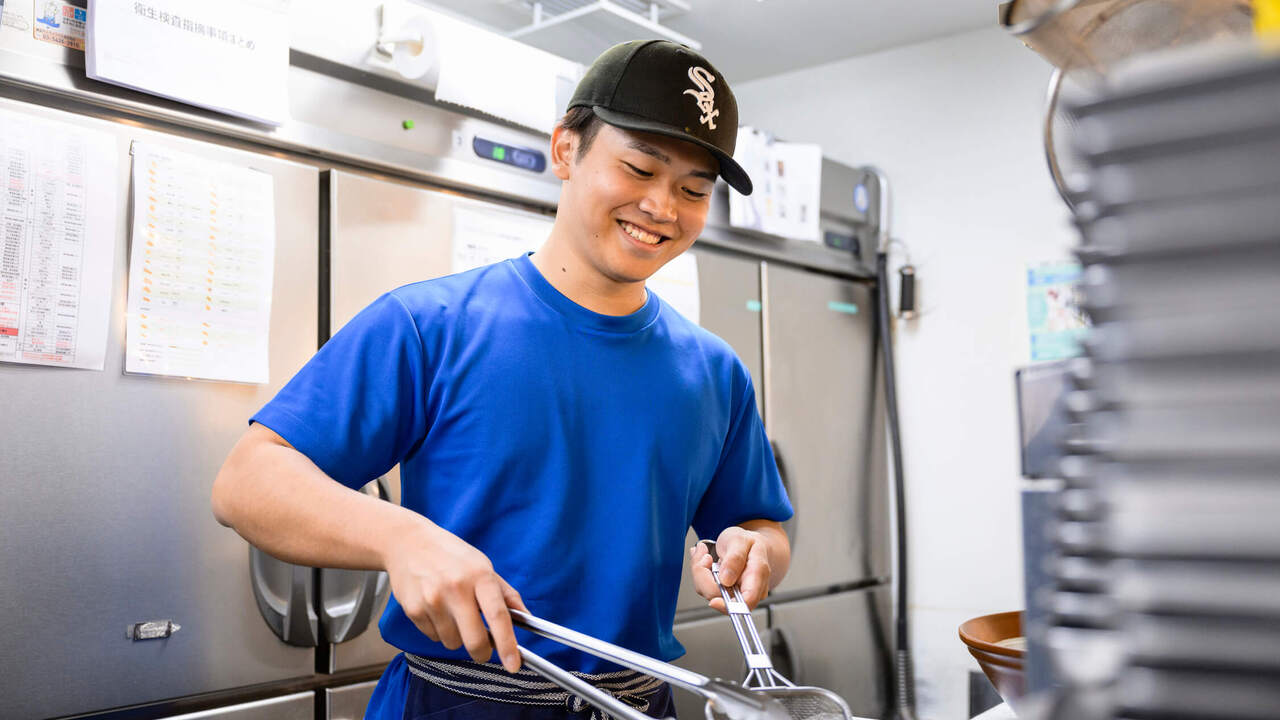 串カツ田中|店長・店長候補の求人画像1枚目