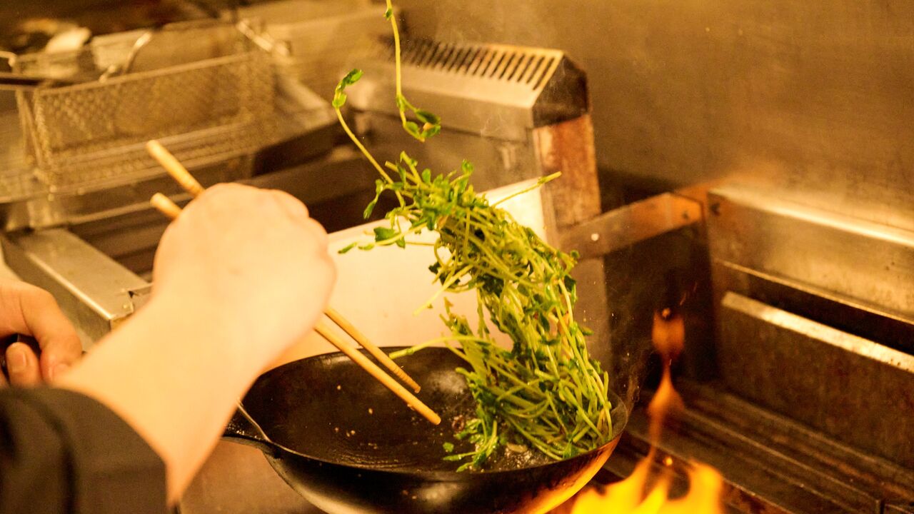 とととりとん|レストランサービス・ホールスタッフの求人画像2枚目