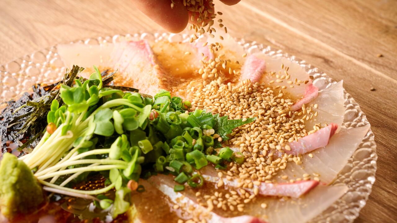 とととりとん|女将・和装ホールの求人画像3枚目