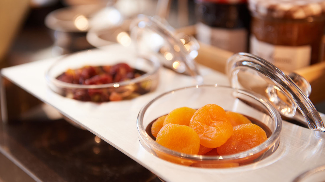 トーセイホテル ココネ 築地銀座プレミア(料飲部門) ホテル・旅館 | パティシエ)の求人の写真 3枚目