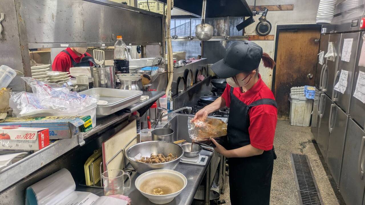 華さん食堂|料理長・料理長候補の求人画像3枚目