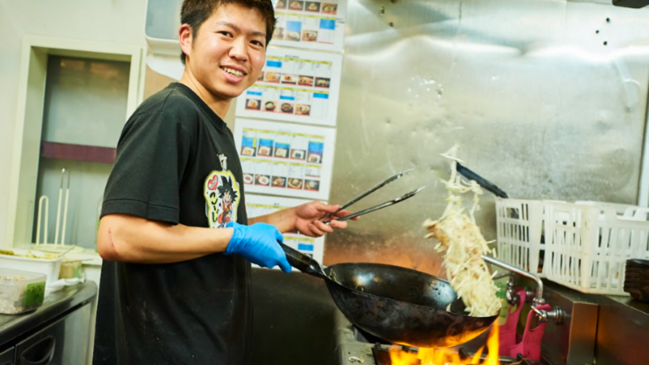 居酒屋いくなら俺んち来る？ 〜宴会部〜|キッチンスタッフの求人画像3枚目