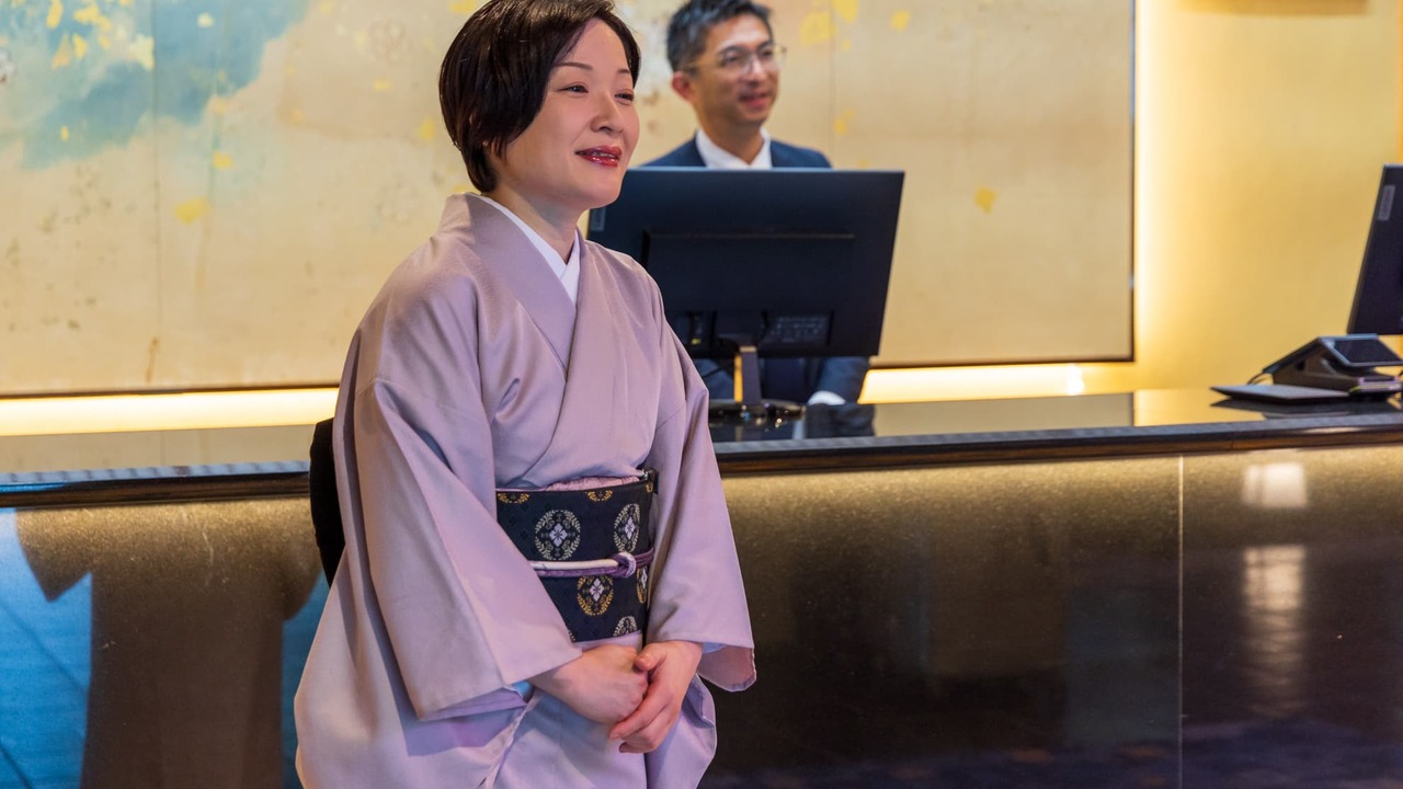 ホテル河鹿荘 ホテル 河鹿荘 ホテル・旅館 | レストランサービス・ホールスタッフ)の求人の写真 2枚目