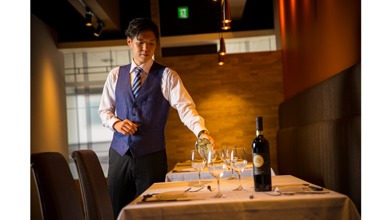 Bella Daining Cafe|レストランサービス・ホールスタッフの求人画像2枚目