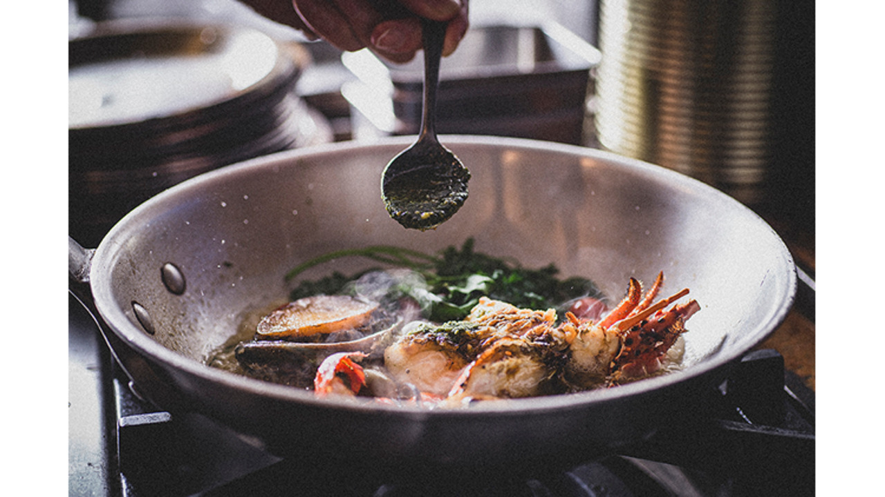 IN DISH|パティシエの求人画像1枚目