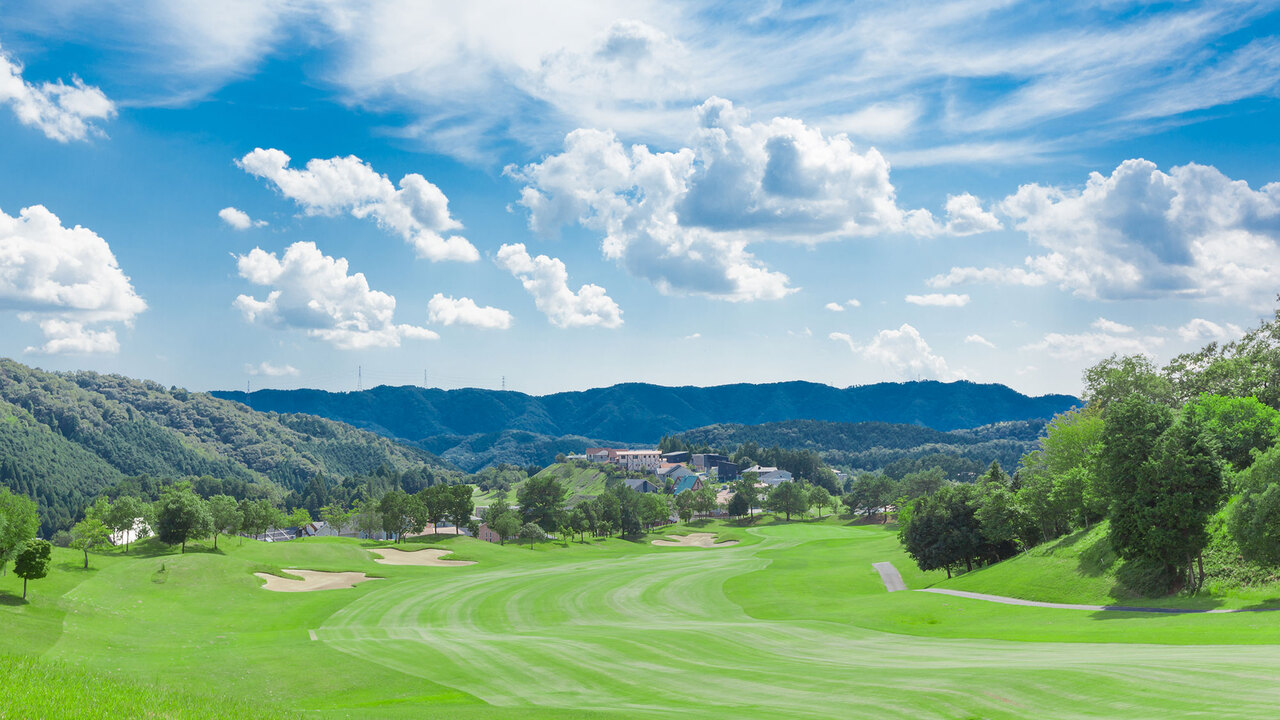 グランパスリゾート 佐用スターリゾート（2026年リブランド/グランパススターリゾート） リゾートホテル | その他部門 | マネージャー・管理職(その他))の求人の写真 1枚目