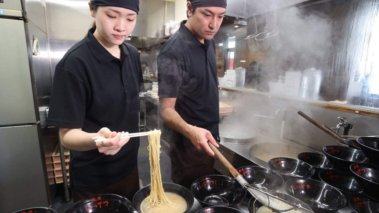 博多らーめん塩原いってつ 本店 ラーメン | 店長・店長候補)の求人の写真 2枚目