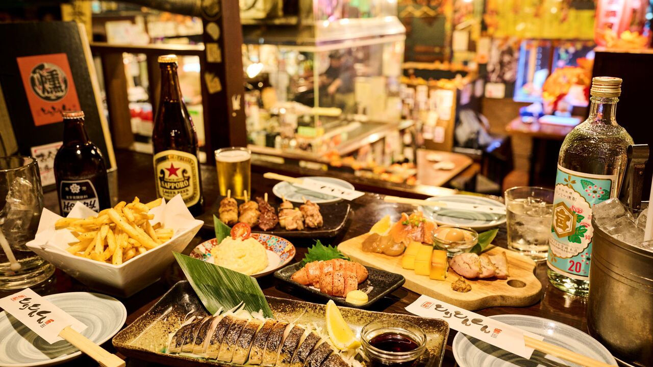 とりとんくん|女将・和装ホールの求人画像1枚目