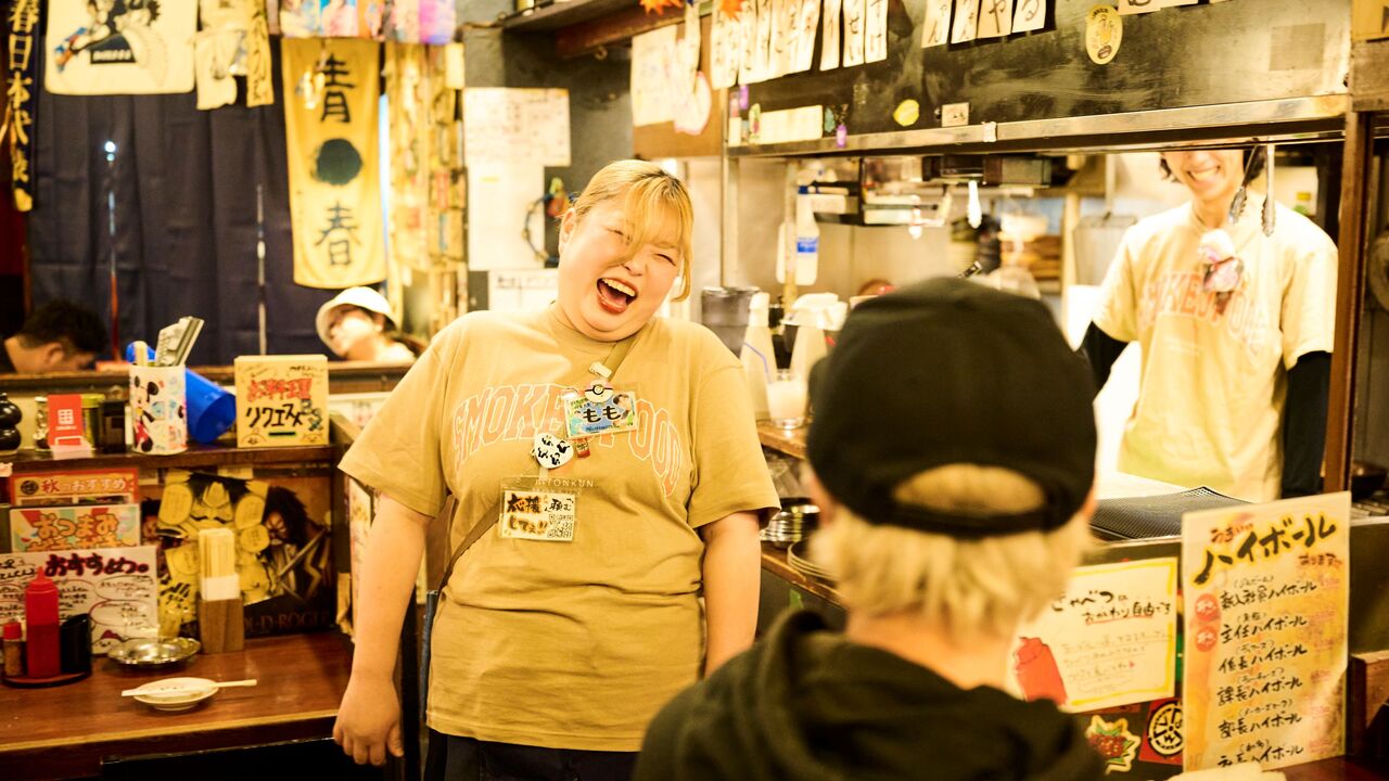 とりとんくん 川崎っ子居酒屋 とりとんくん 焼き鳥, 居酒屋 | 女将・和装ホール)の求人の写真