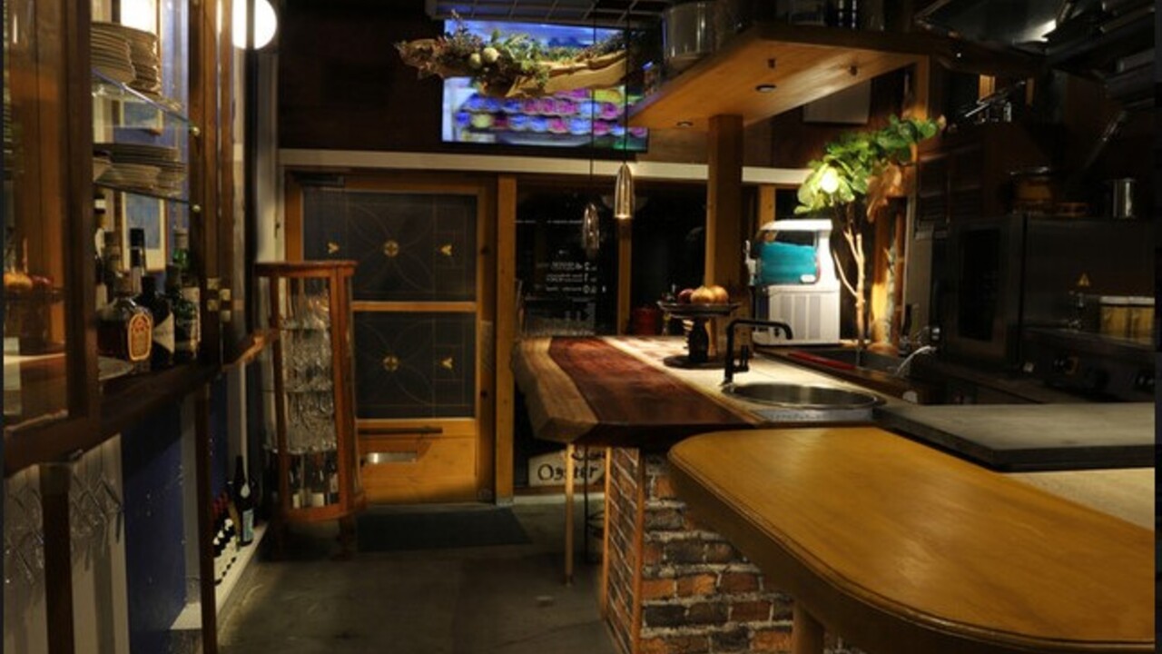 ビストロ　ビンビン|レストランサービス・ホールスタッフの求人画像1枚目