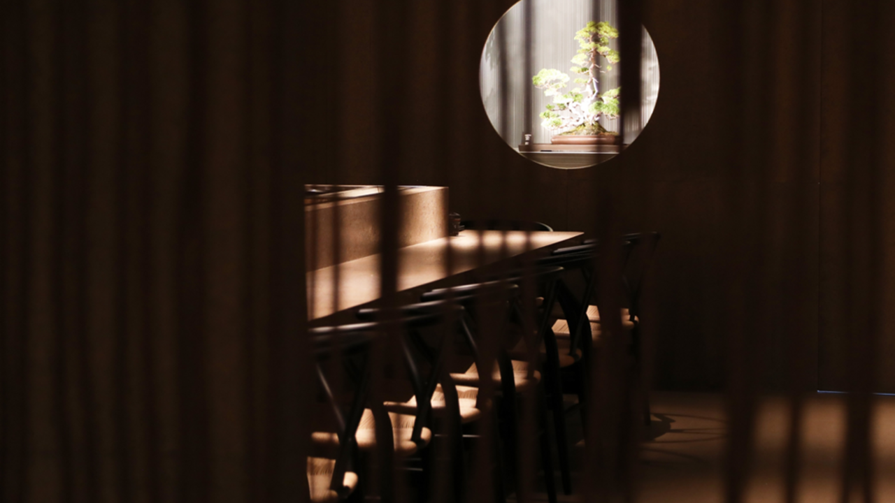 (炭焼)ゑむず赤坂|レストランサービス・ホールスタッフの求人画像2枚目