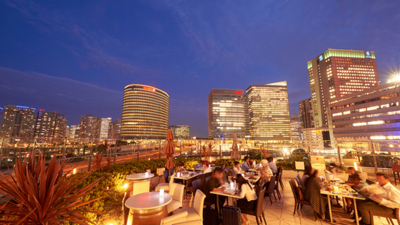 Kinkawooka Grill ＆ Oysterbar 横浜ベイクォーター店 バル・バー, 創作・ダイニングバー | エリアマネージャー)の求人の写真 1枚目